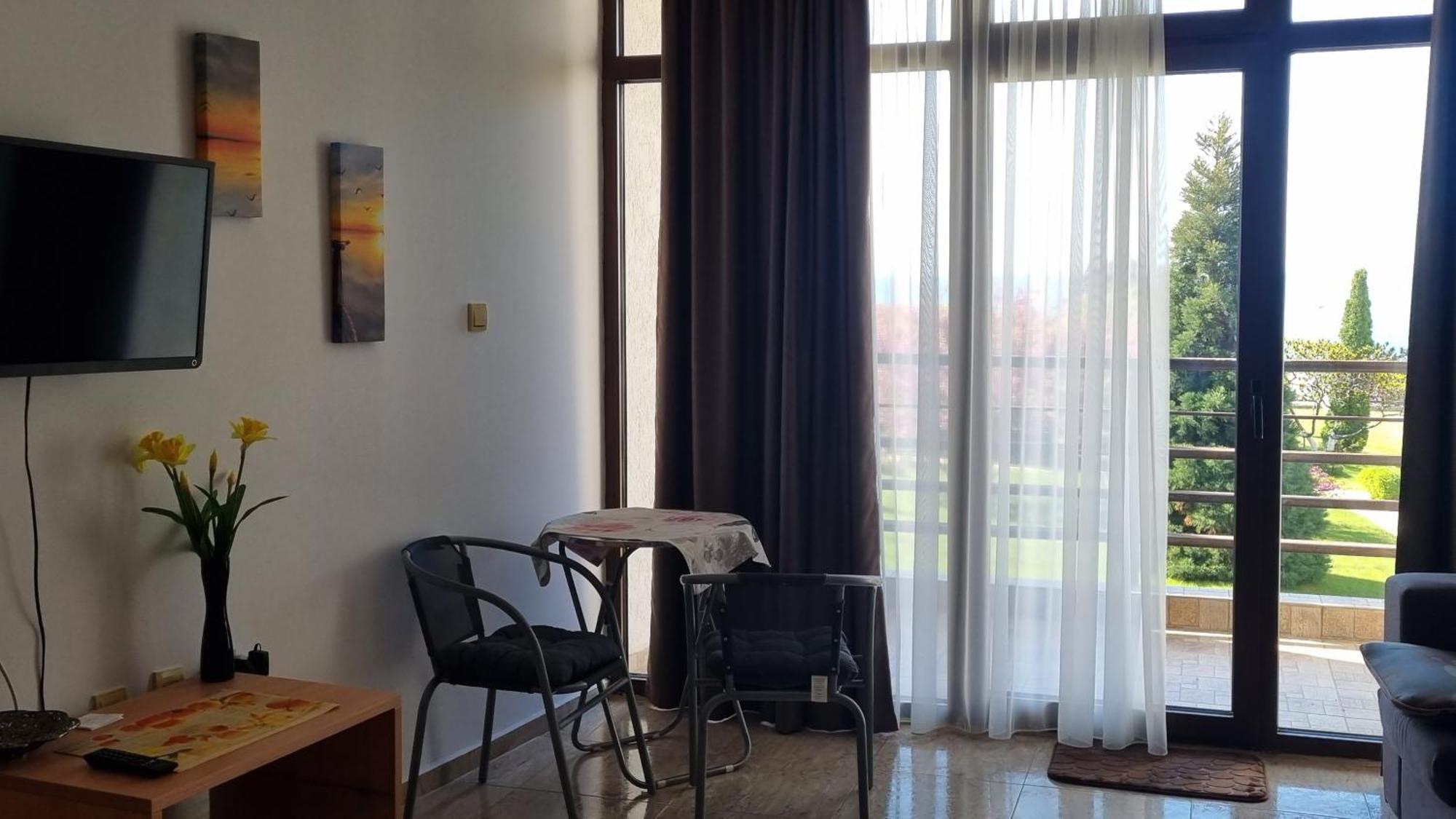 Luxsus Apartment Diamond Sveti Vlas Εξωτερικό φωτογραφία